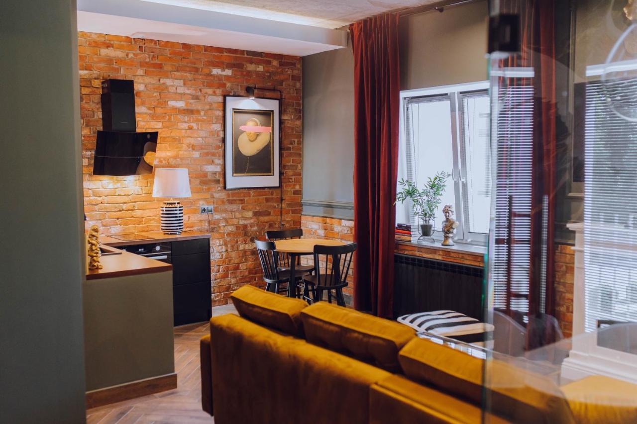 Apartamenty Zamkowe Centrum 克维曾 外观 照片