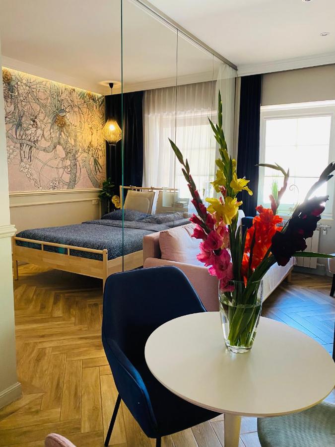 Apartamenty Zamkowe Centrum 克维曾 外观 照片